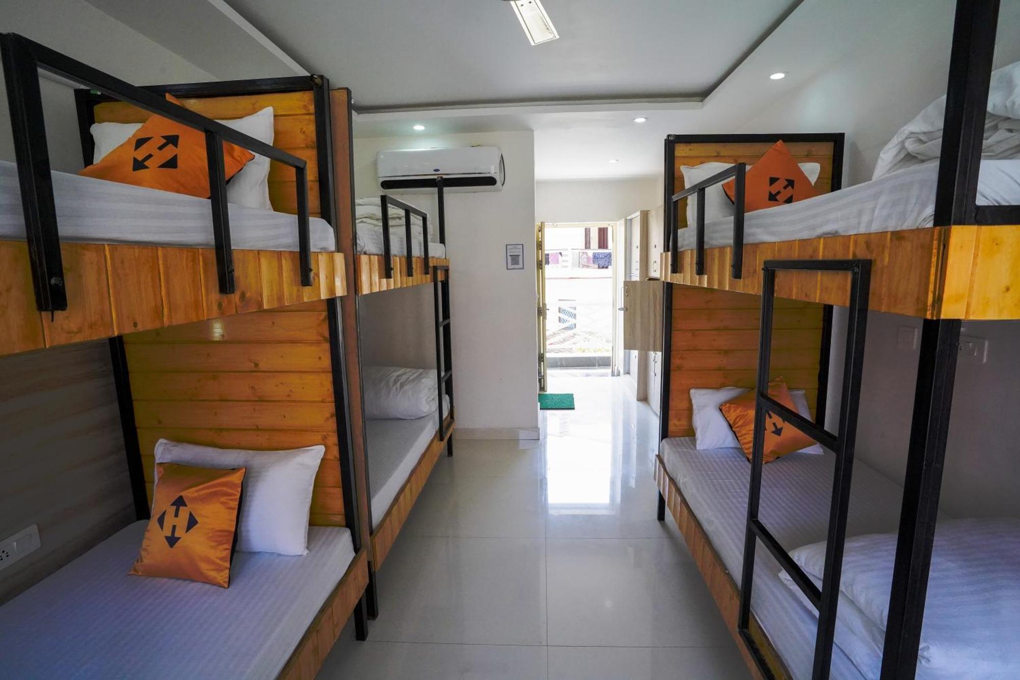 Hide-In Rishikesh, Laxman Jhula Pansiyon Dış mekan fotoğraf